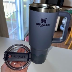 Stanley 40oz Quencher